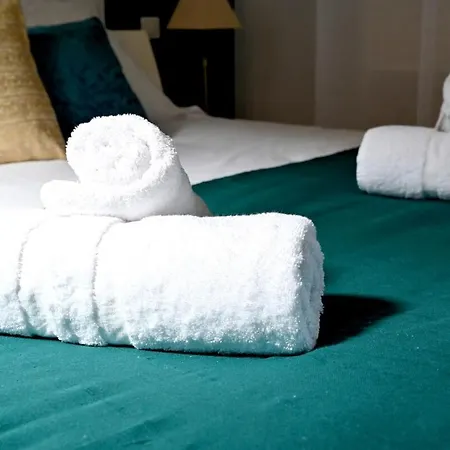 Le Collectionneur * Пуатье