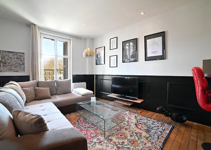 Le Collectionneur Apartamento Poitiers